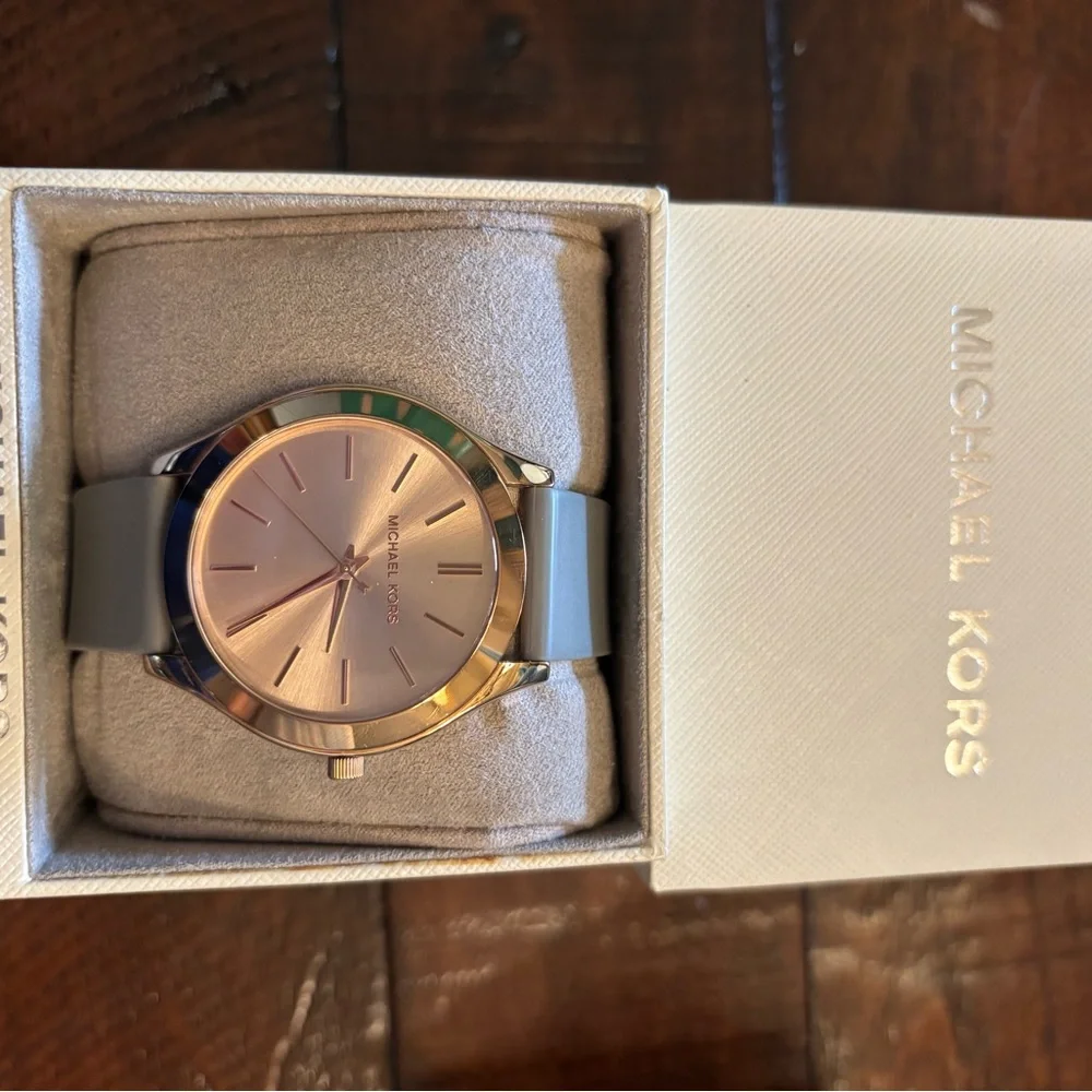 Michael Kors Gold and Gray Watch - Picture 2 of 3